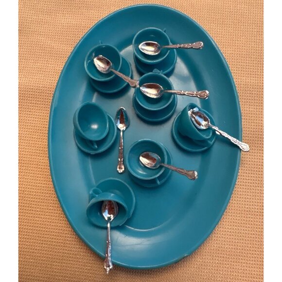 Marx Dollhouse Dining Set With Utensils Plates Cups Glasses and More 1950's - Picture 5 of 13